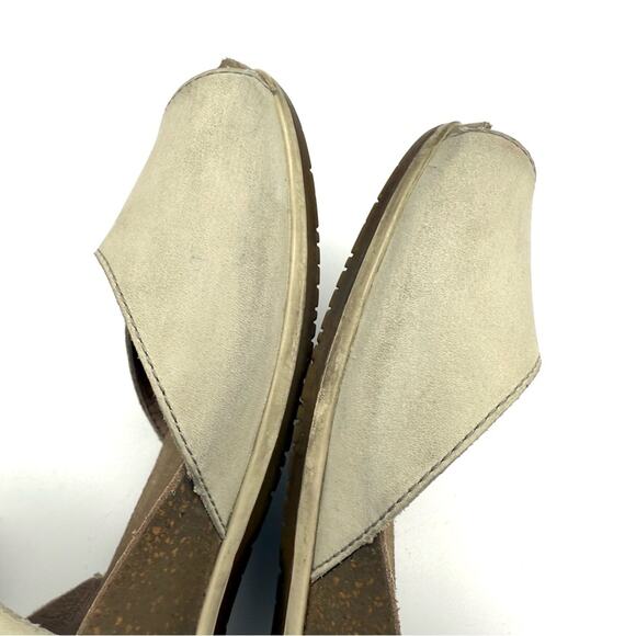 Dansko Vera Wedge Sandal Oyster Cream Nubuck EU 39 US 8.5-9 - Picture 8 of 12